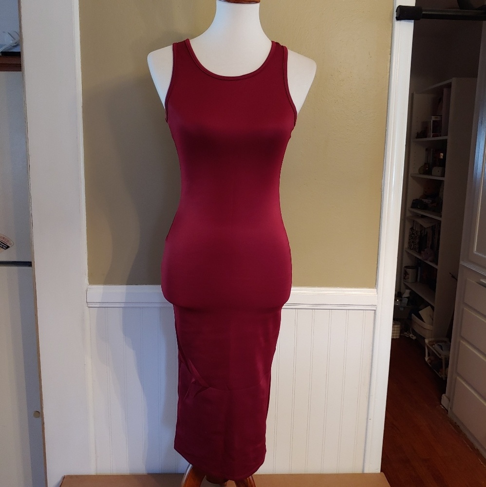 5/$35 3/$25 NWOT Red Maxi Tank Dress (Runs Small)